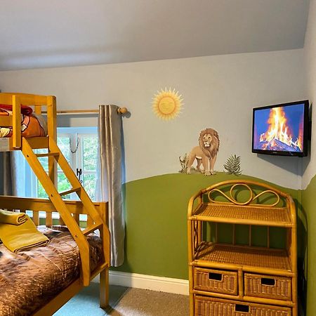 فيلا Squirrel Barn Milwich المظهر الخارجي الصورة